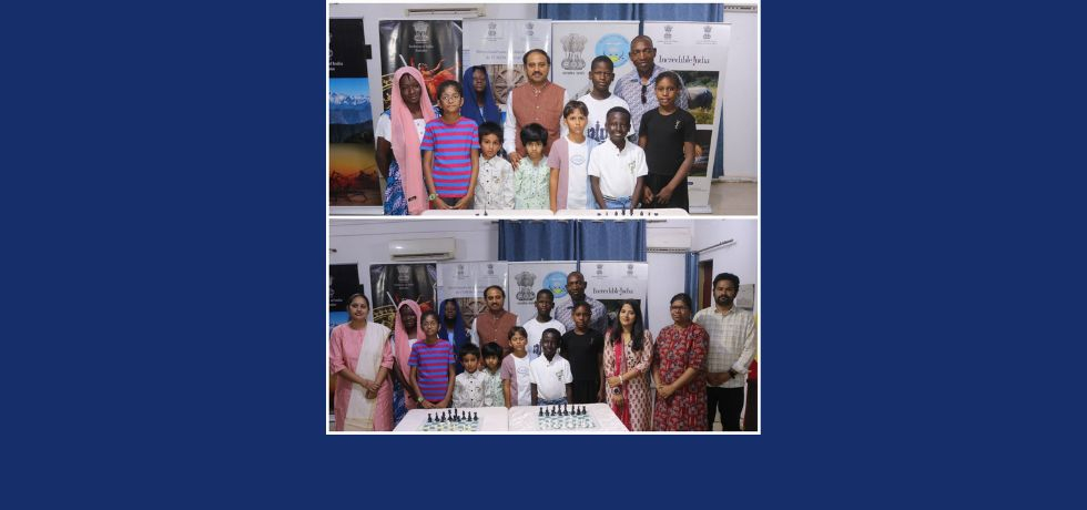Embassy organized a Chess Competition to celebrate the ICCR Day and Tamil New Year on 18 April 2026. Both Indian and Malian children across age groups participated enthusiastically. Winners were felicitated by Ambassador Dr. N. Nandakumar with prizes and certificates.